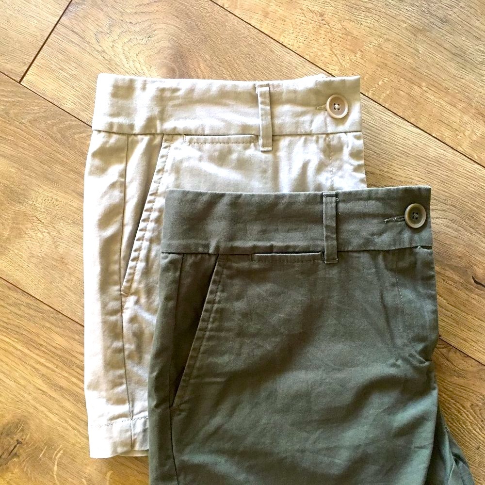 LOFT Riviera 4 inch inseam button short set Size 4